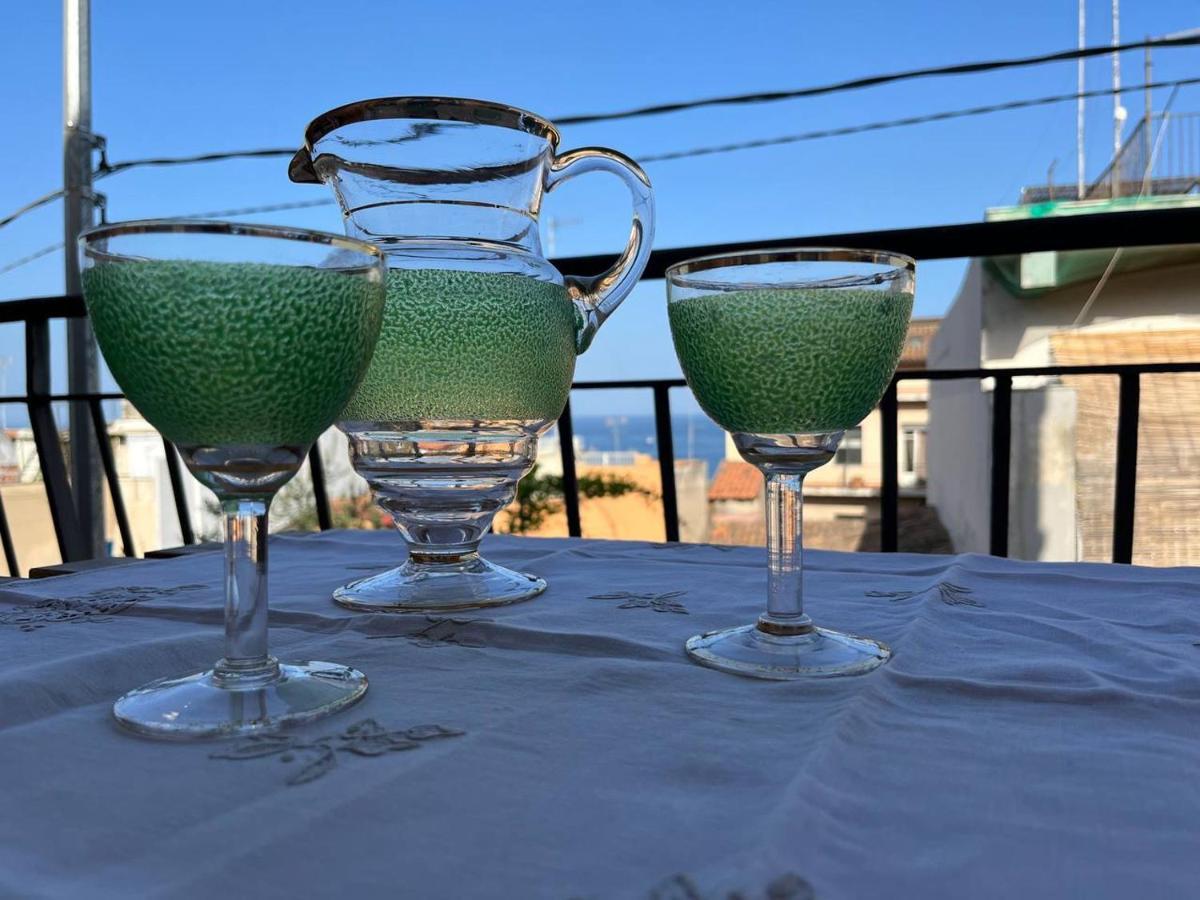 Casa Vacanze Caramagna 2 Aci Castello Eksteriør bilde